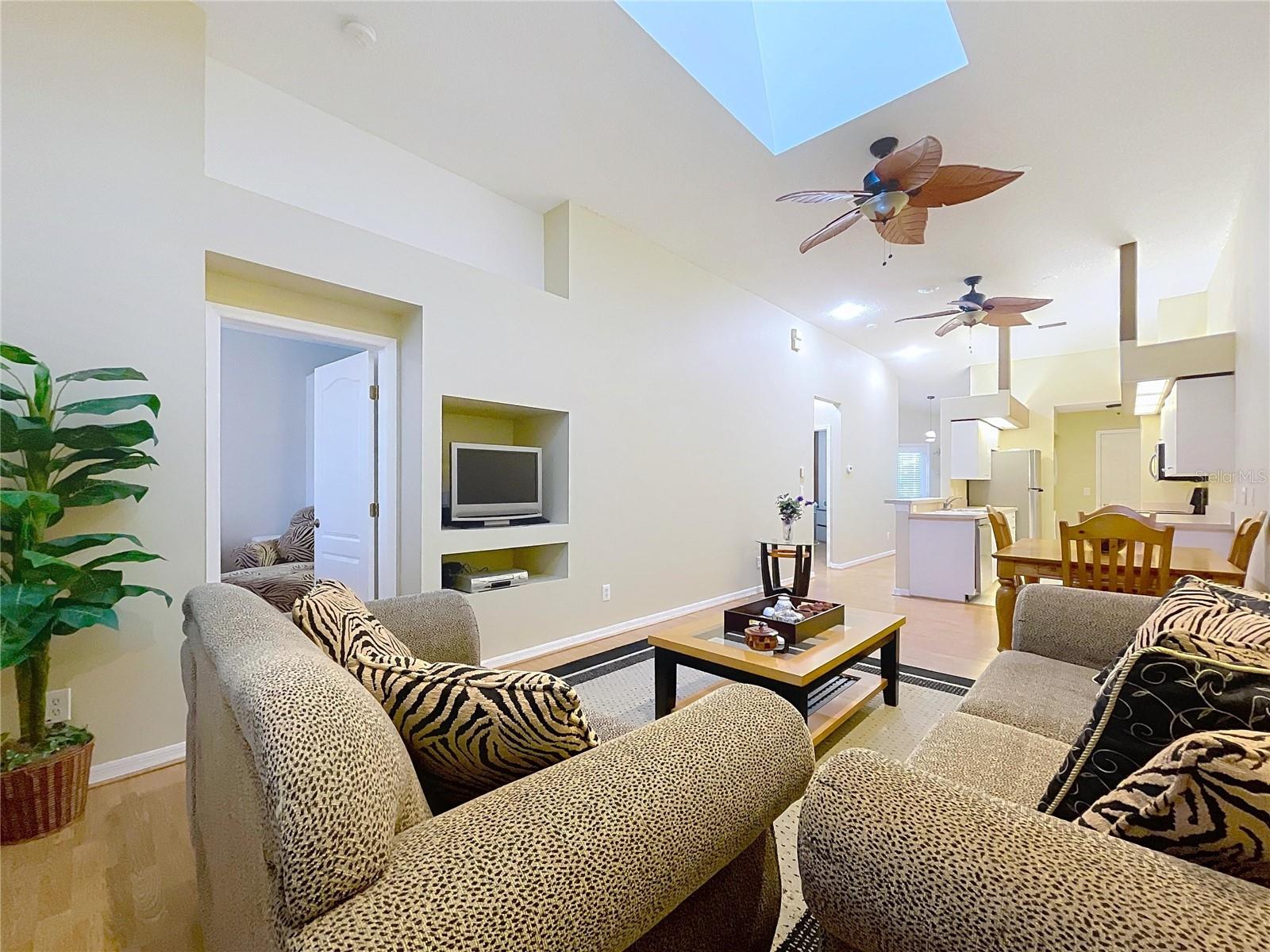 248 HEMINGWAY DR, OLDSMAR, FL, 34677