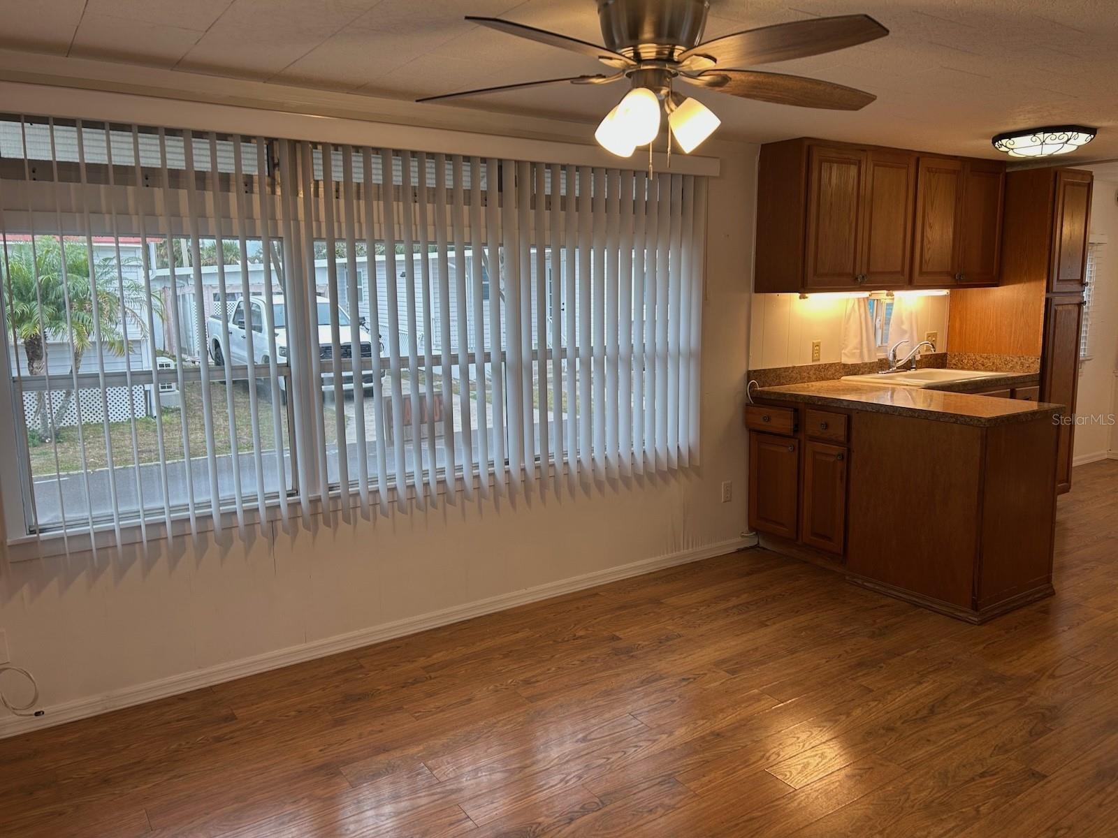 800 32ND AVE S #727, ST PETERSBURG, FL, 33705