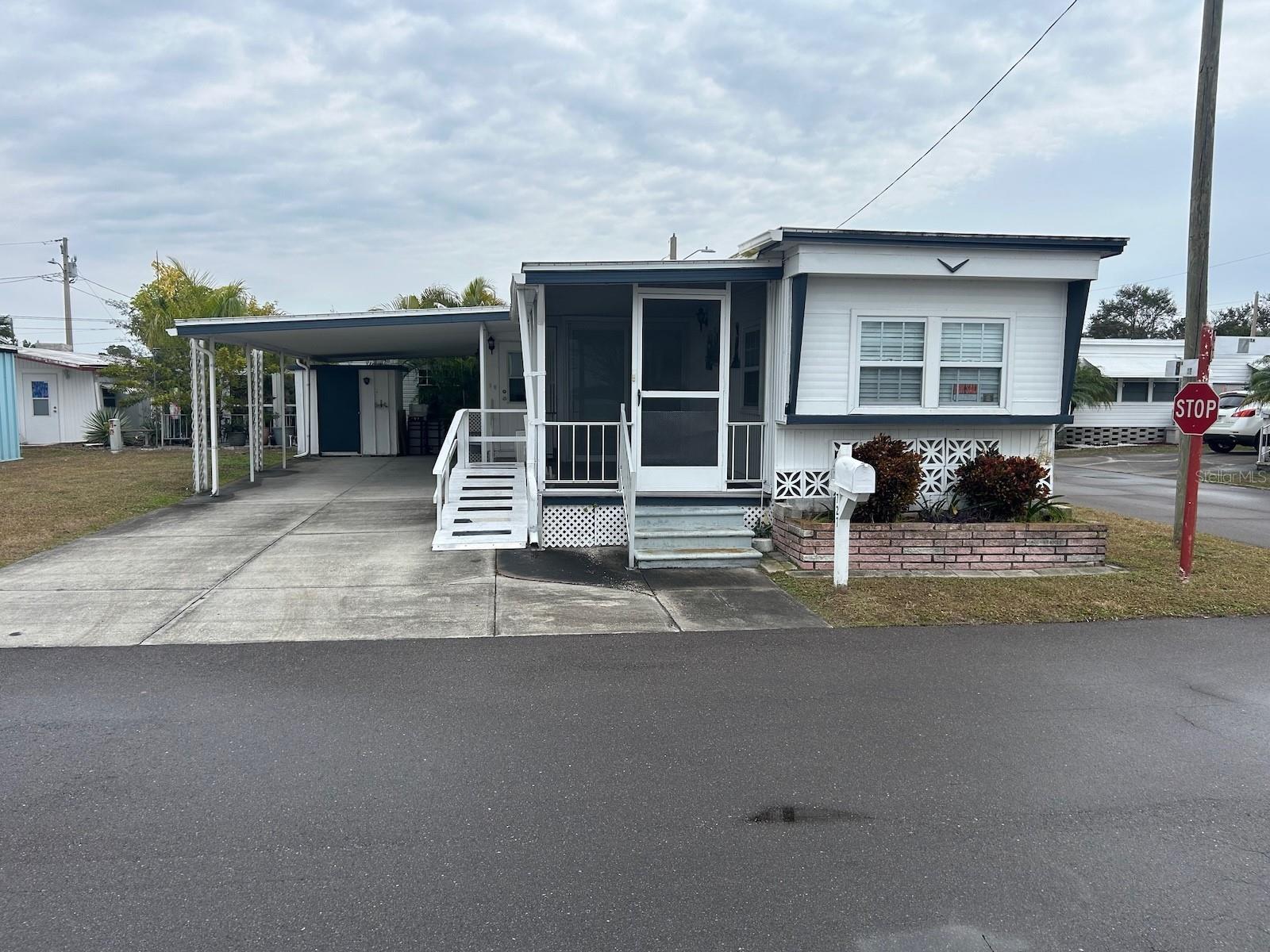 800 32ND AVE S #727, ST PETERSBURG, FL, 33705