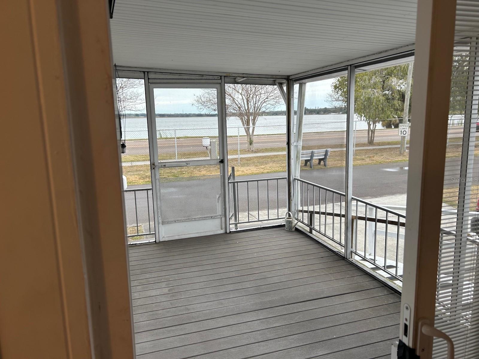 800 32ND AVE S #727, ST PETERSBURG, FL, 33705