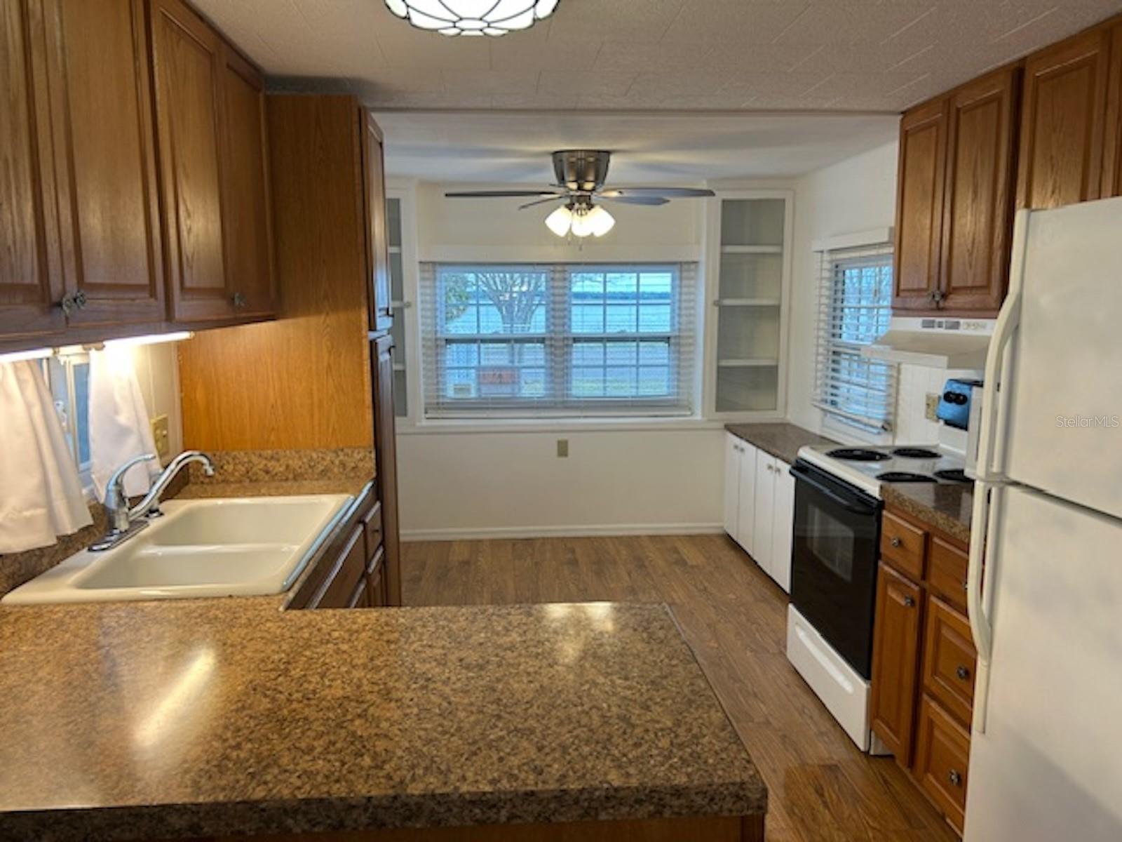 800 32ND AVE S #727, ST PETERSBURG, FL, 33705