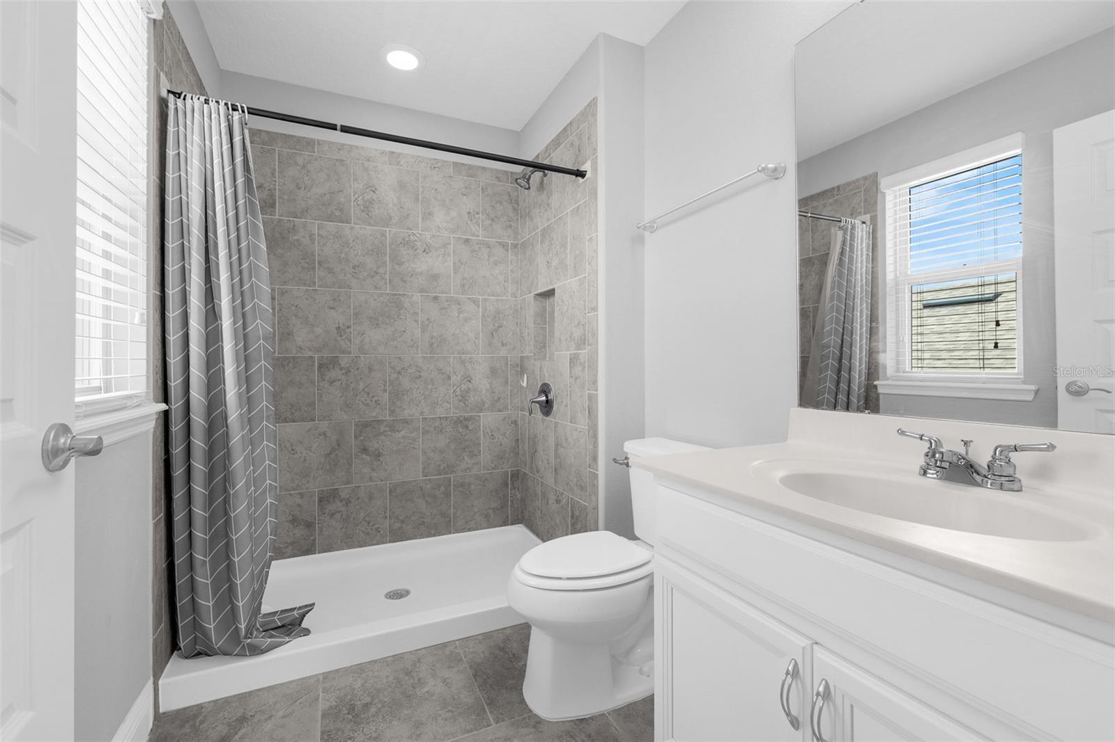 8807 EDEN COVE DR, WINTER GARDEN, FL, 34787