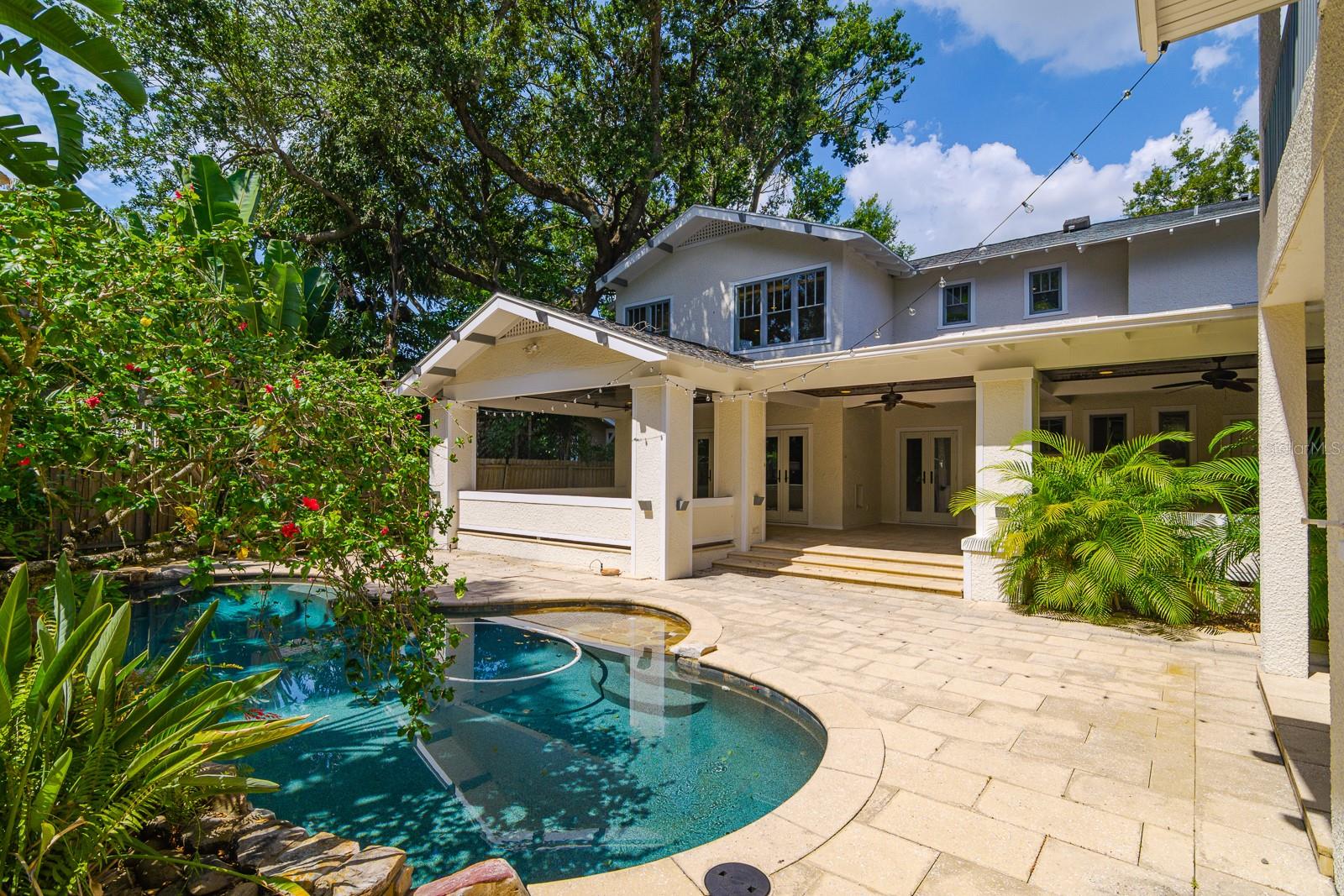 800 S OREGON AVE, TAMPA, FL, 33606