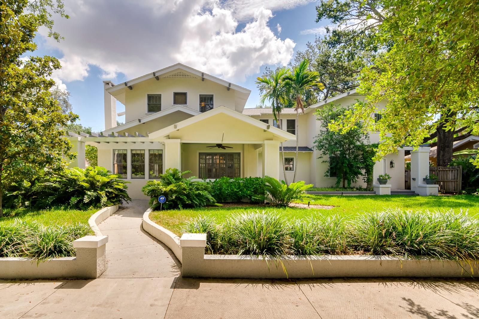 800 S OREGON AVE, TAMPA, FL, 33606