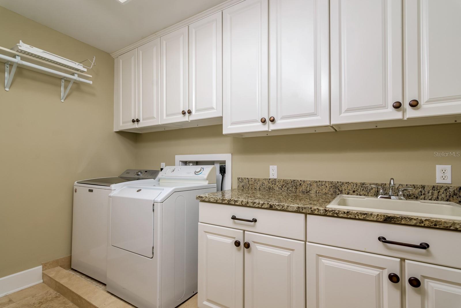 800 S OREGON AVE, TAMPA, FL, 33606