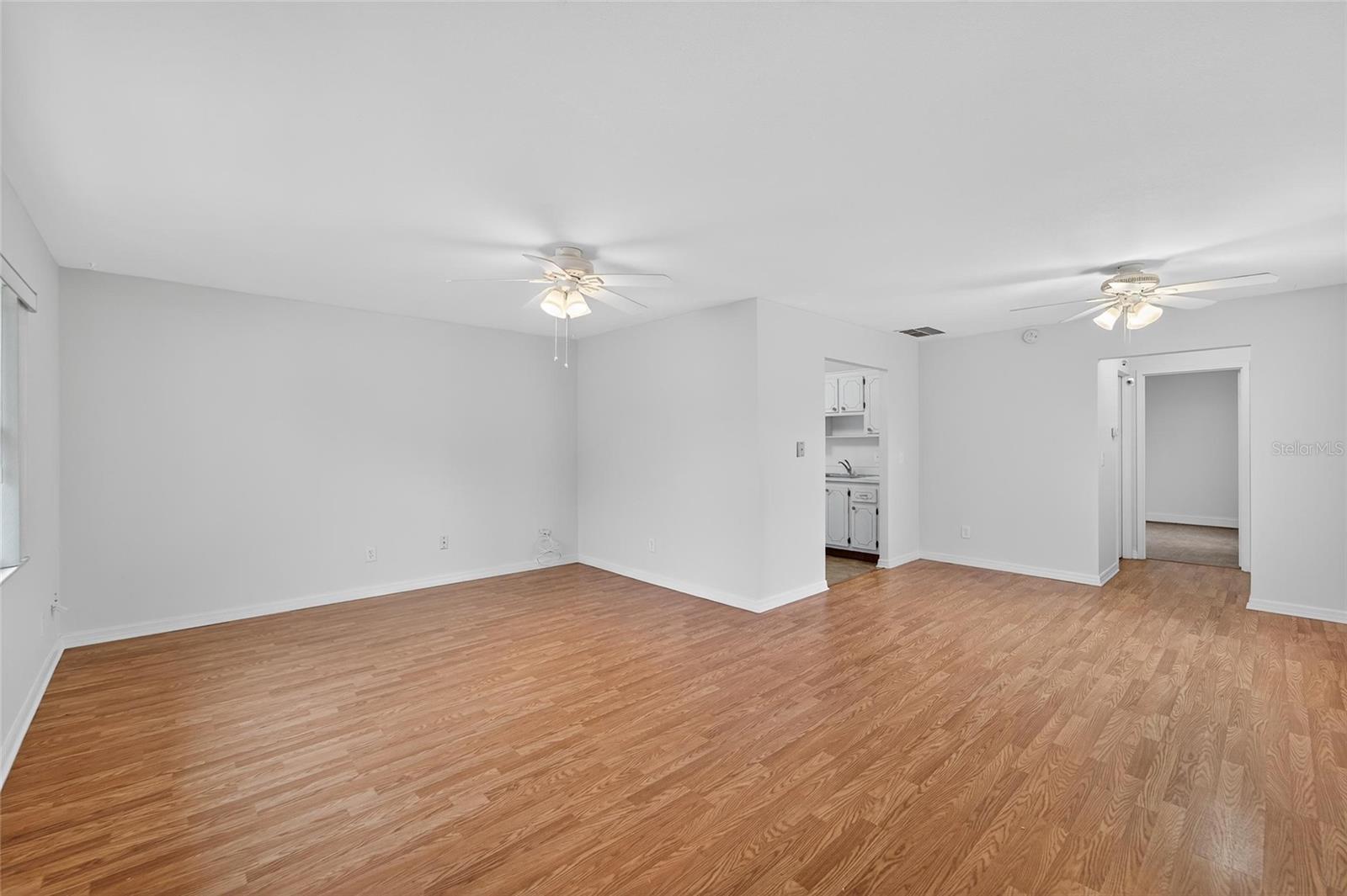 1902 ANDOVER ST #203, SUN CITY CENTER, FL, 33573