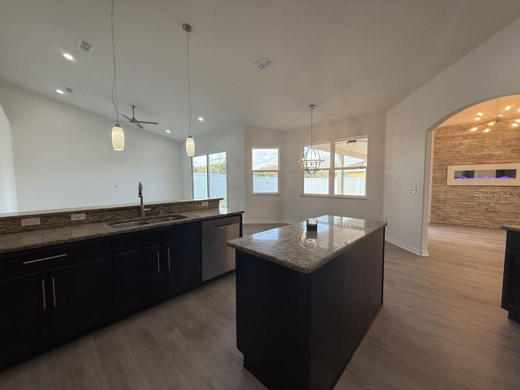 12371 NE 48TH CIR, OXFORD, FL, 34484