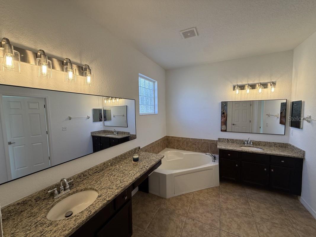 12371 NE 48TH CIR, OXFORD, FL, 34484