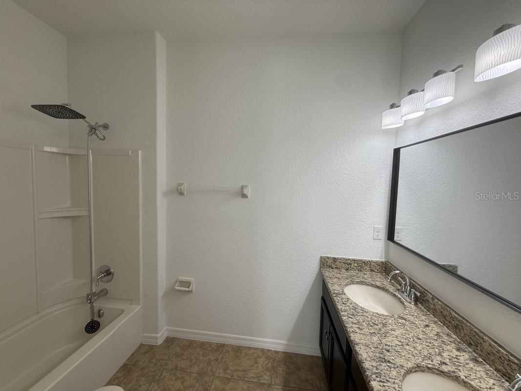 12371 NE 48TH CIR, OXFORD, FL, 34484