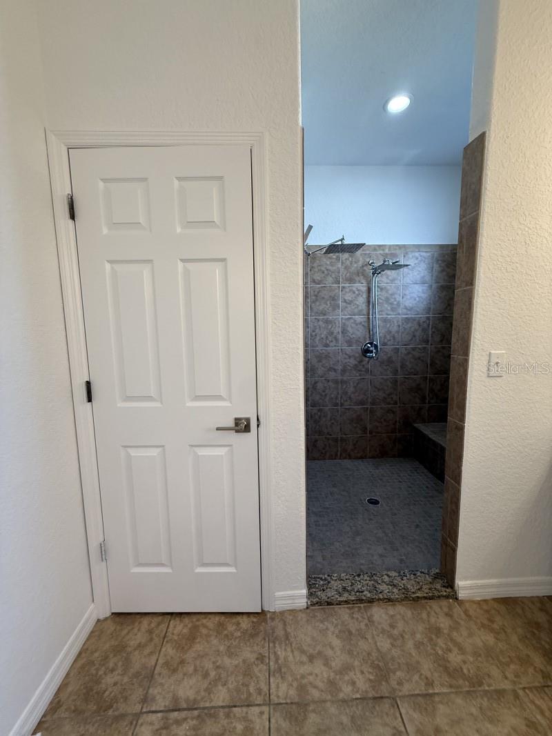 12371 NE 48TH CIR, OXFORD, FL, 34484