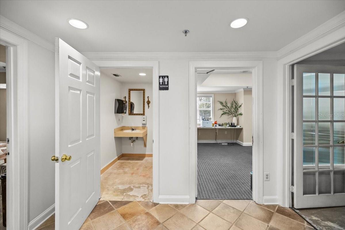 800 S DAKOTA AVE #206, TAMPA, FL, 33606