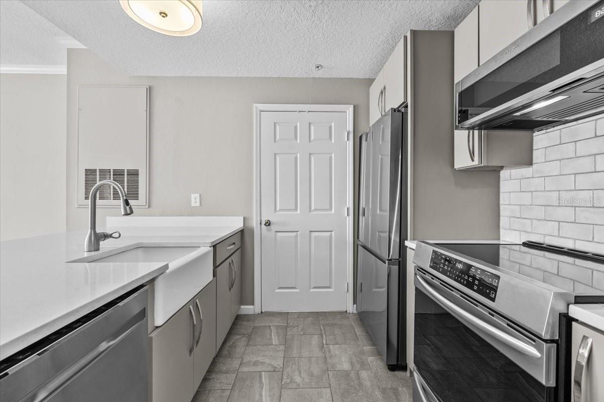 800 S DAKOTA AVE #206, TAMPA, FL, 33606