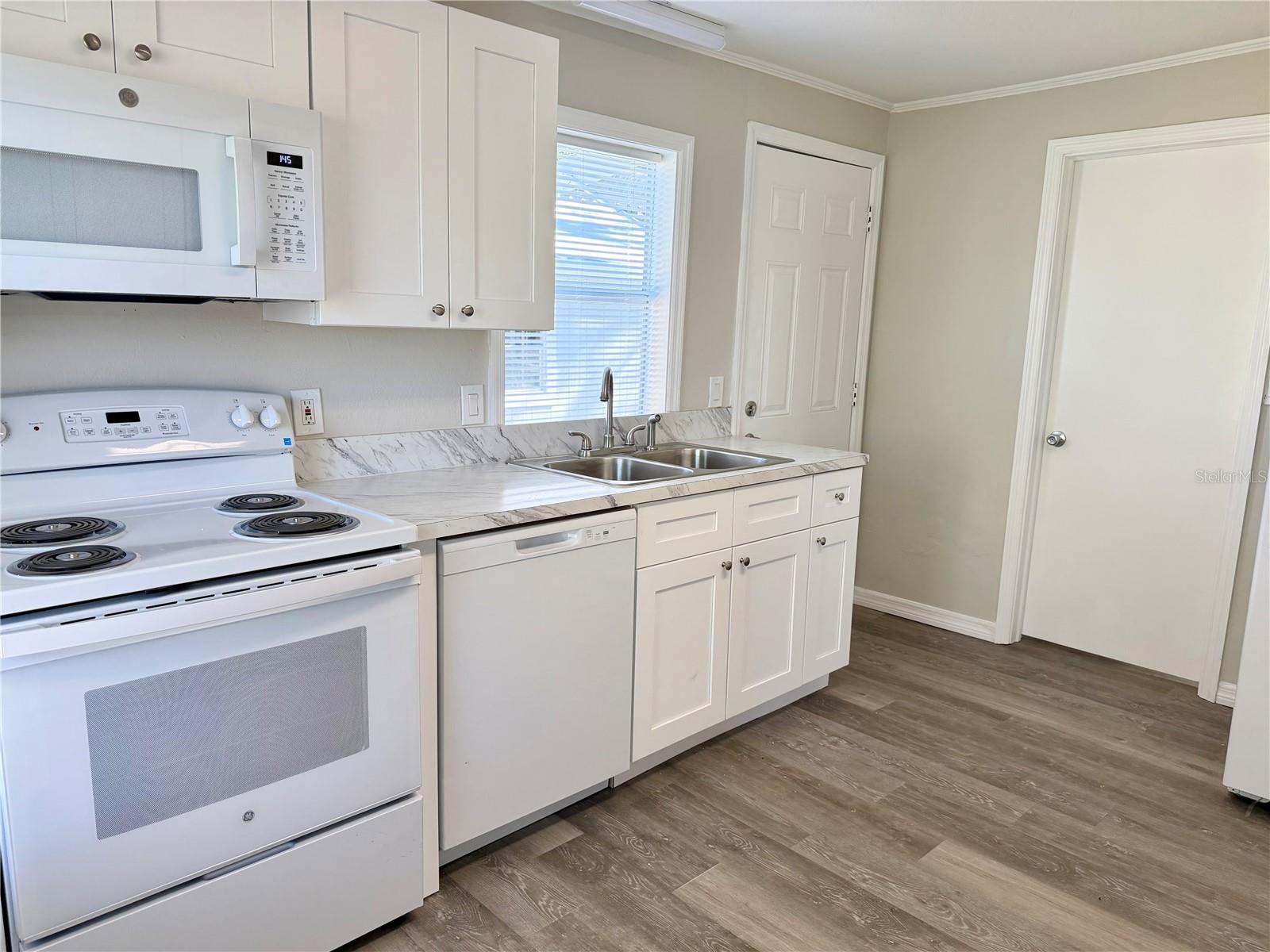 613 MAIN ST, AUBURNDALE, FL, 33823