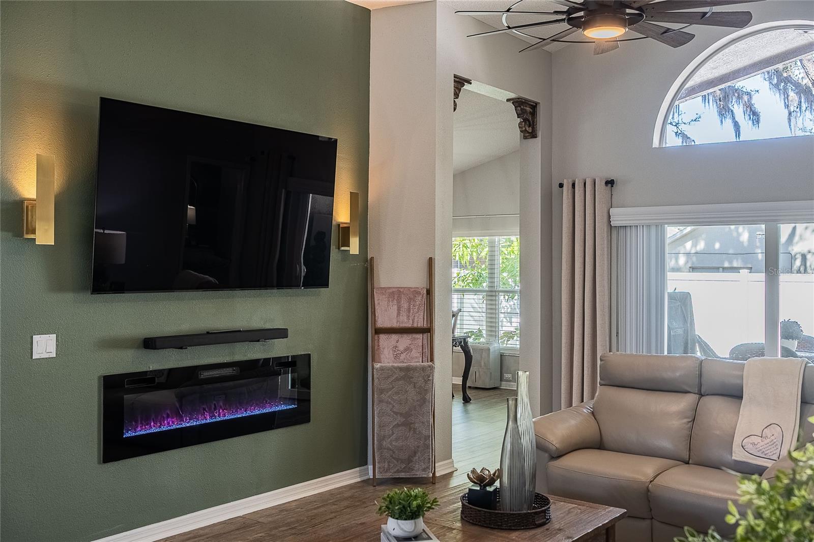 2524 SIENA WAY, VALRICO, FL, 33596