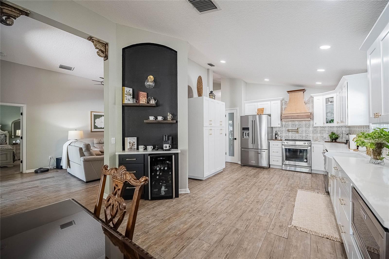 2524 SIENA WAY, VALRICO, FL, 33596