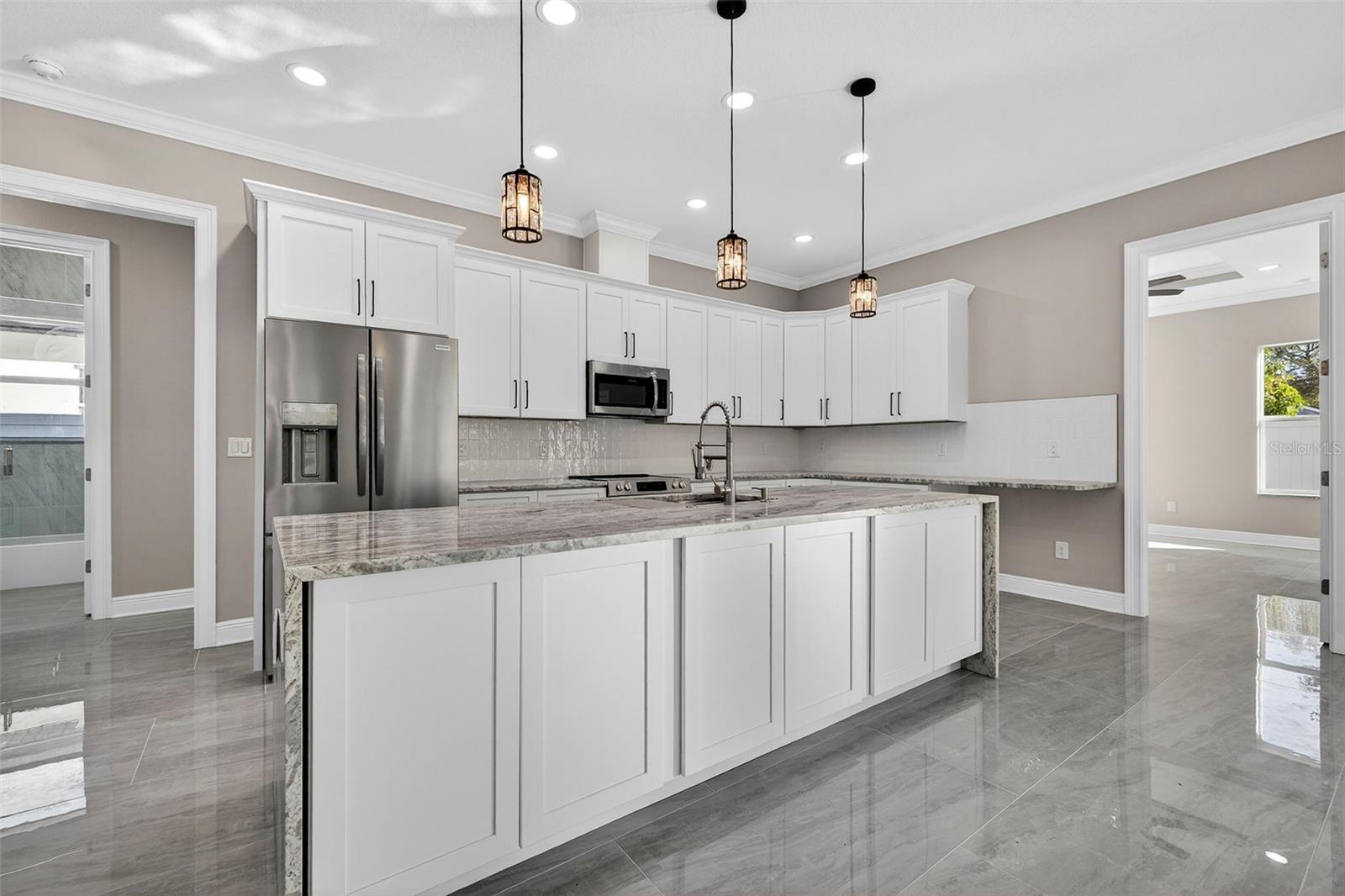 8509 N NEWPORT AVE, TAMPA, FL, 33604