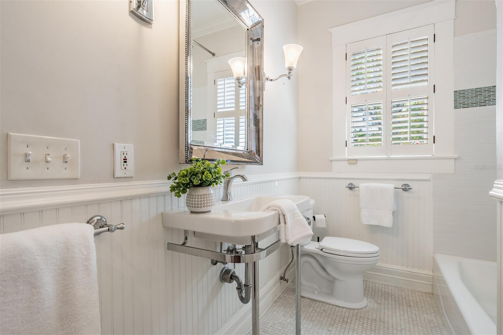 1008 S DAKOTA AVE, TAMPA, FL, 33606