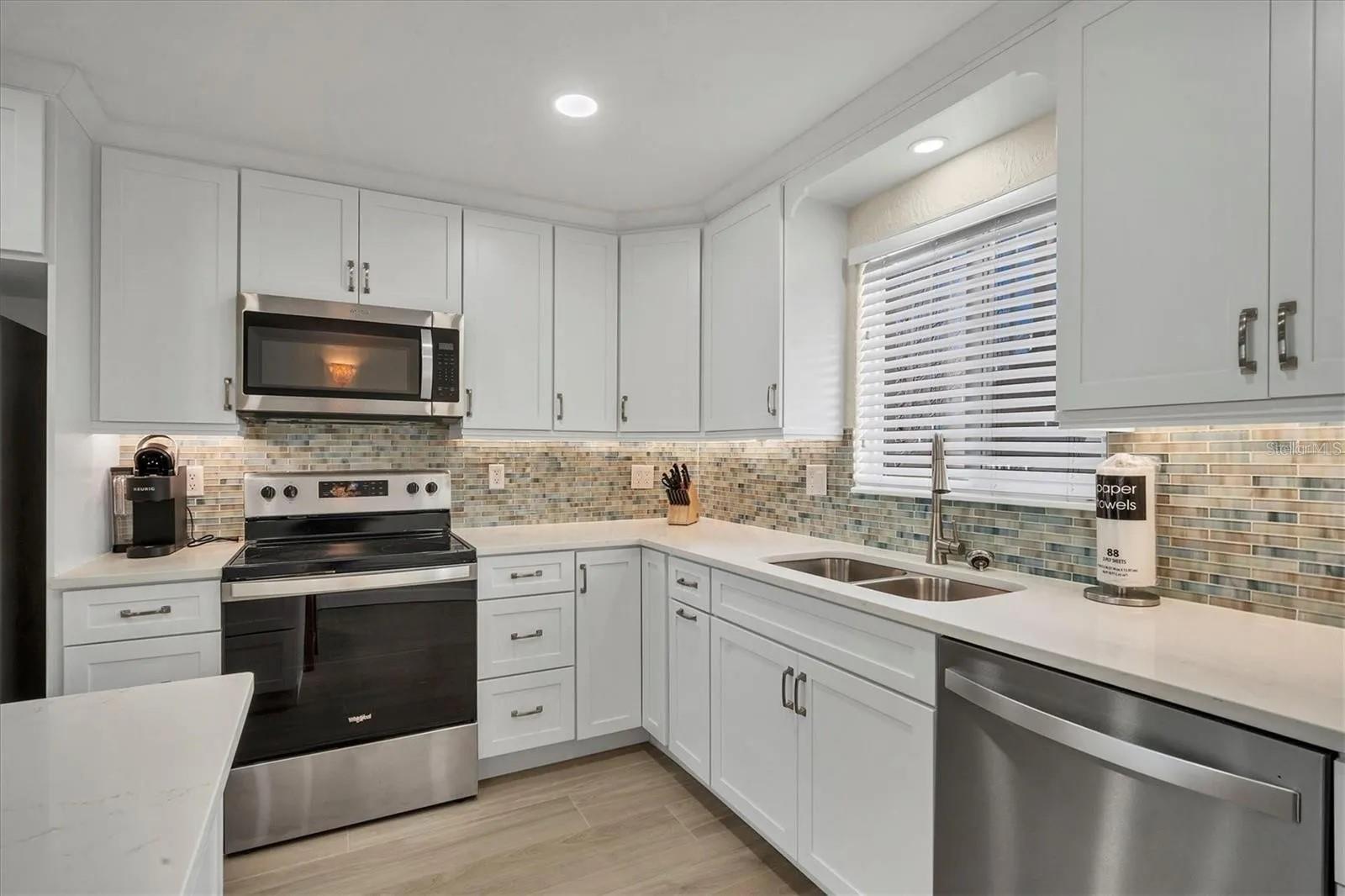 6006 MIDNIGHT PASS RD #36, SARASOTA, FL, 34242