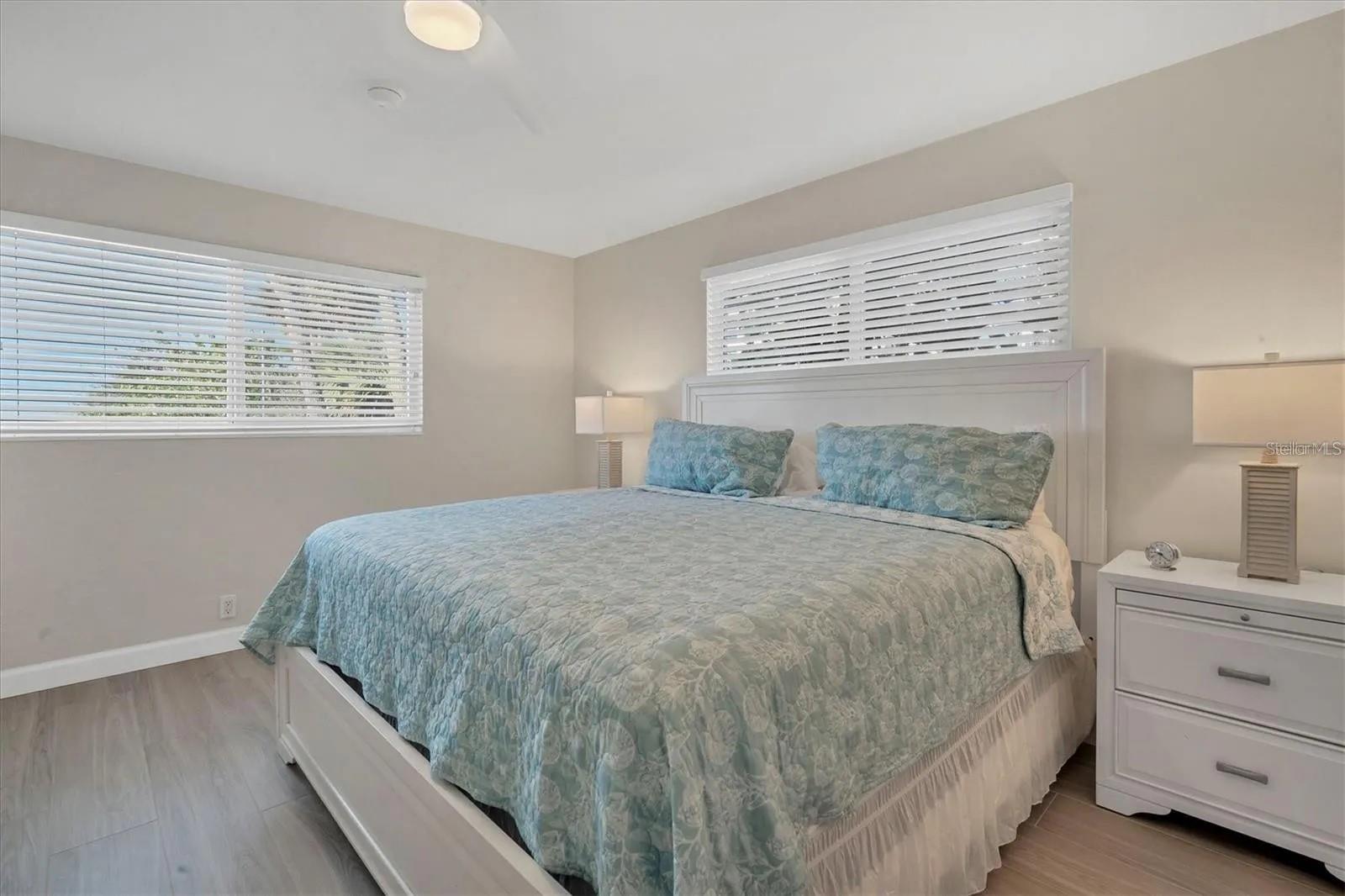 6006 MIDNIGHT PASS RD #36, SARASOTA, FL, 34242