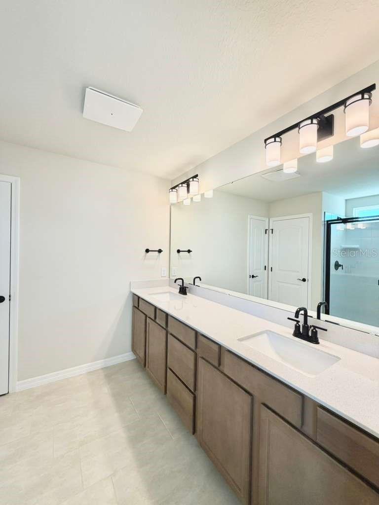 233 WOODFALL LN, WINTER GARDEN, FL, 34787