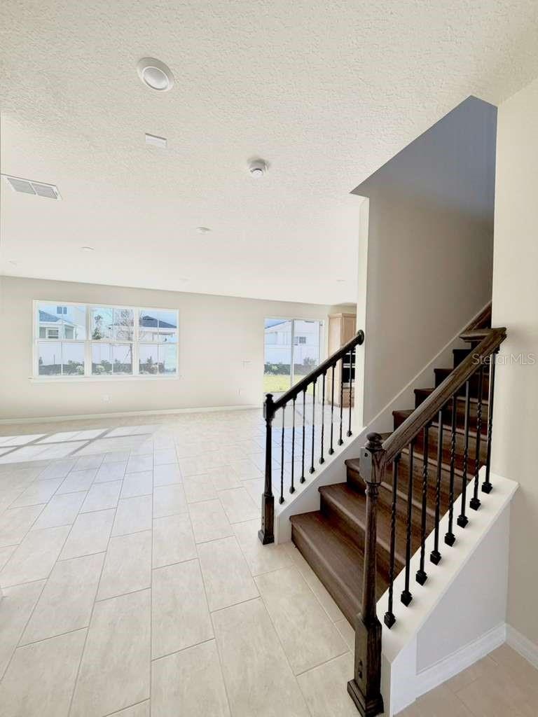 233 WOODFALL LN, WINTER GARDEN, FL, 34787