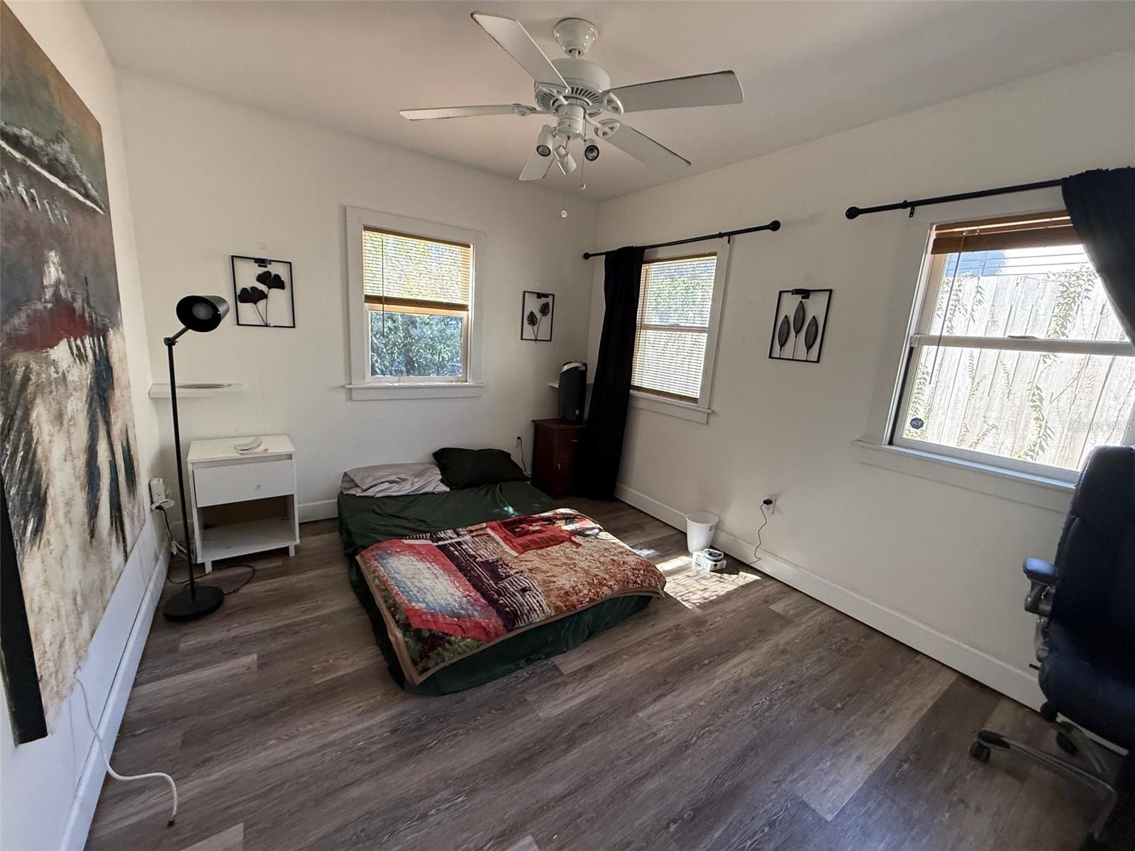 1020 NE 1ST AVE, GAINESVILLE, FL, 32601