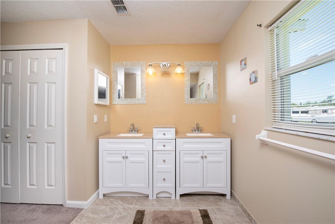 662 STERLING DR, KISSIMMEE, FL, 34758