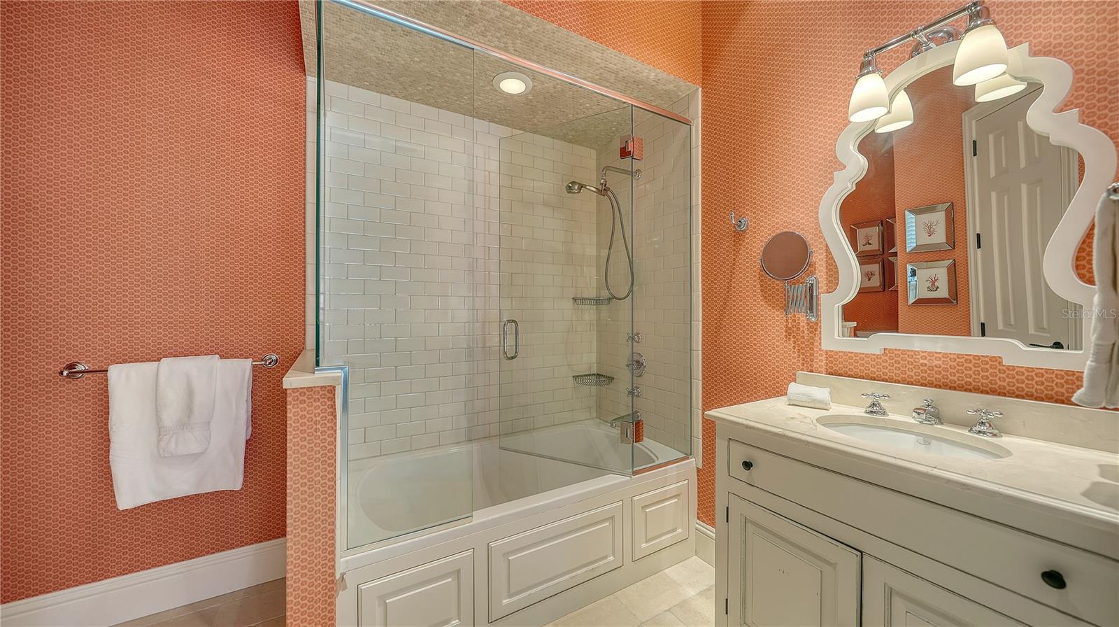 A4680843 Property Photo