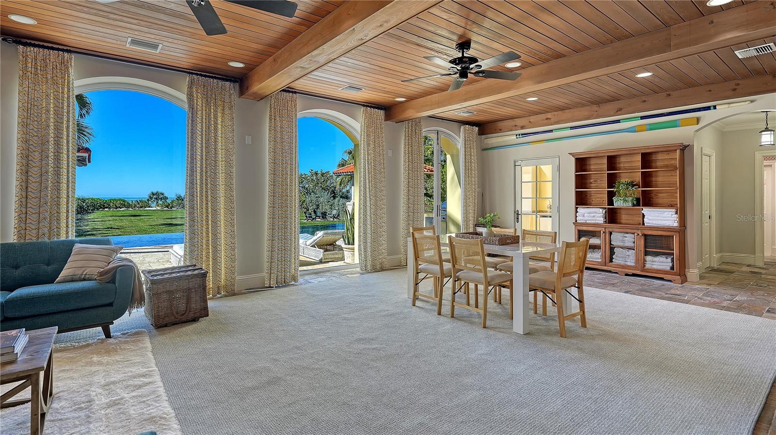 A4680843 Property Photo