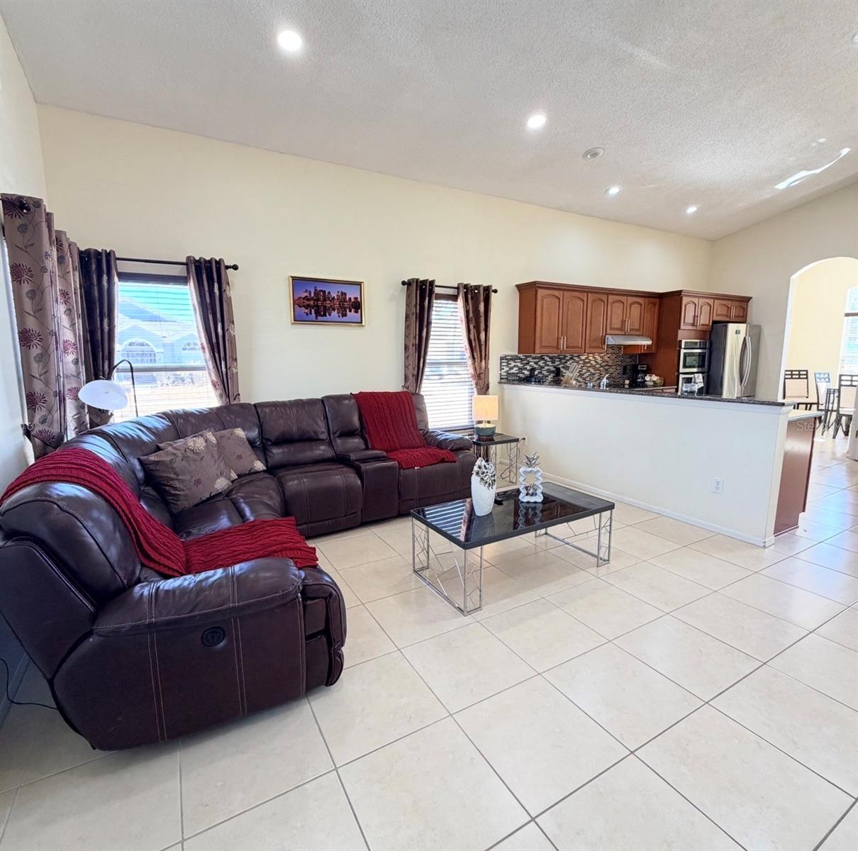 106 NAZHA DR, DAVENPORT, FL, 33897