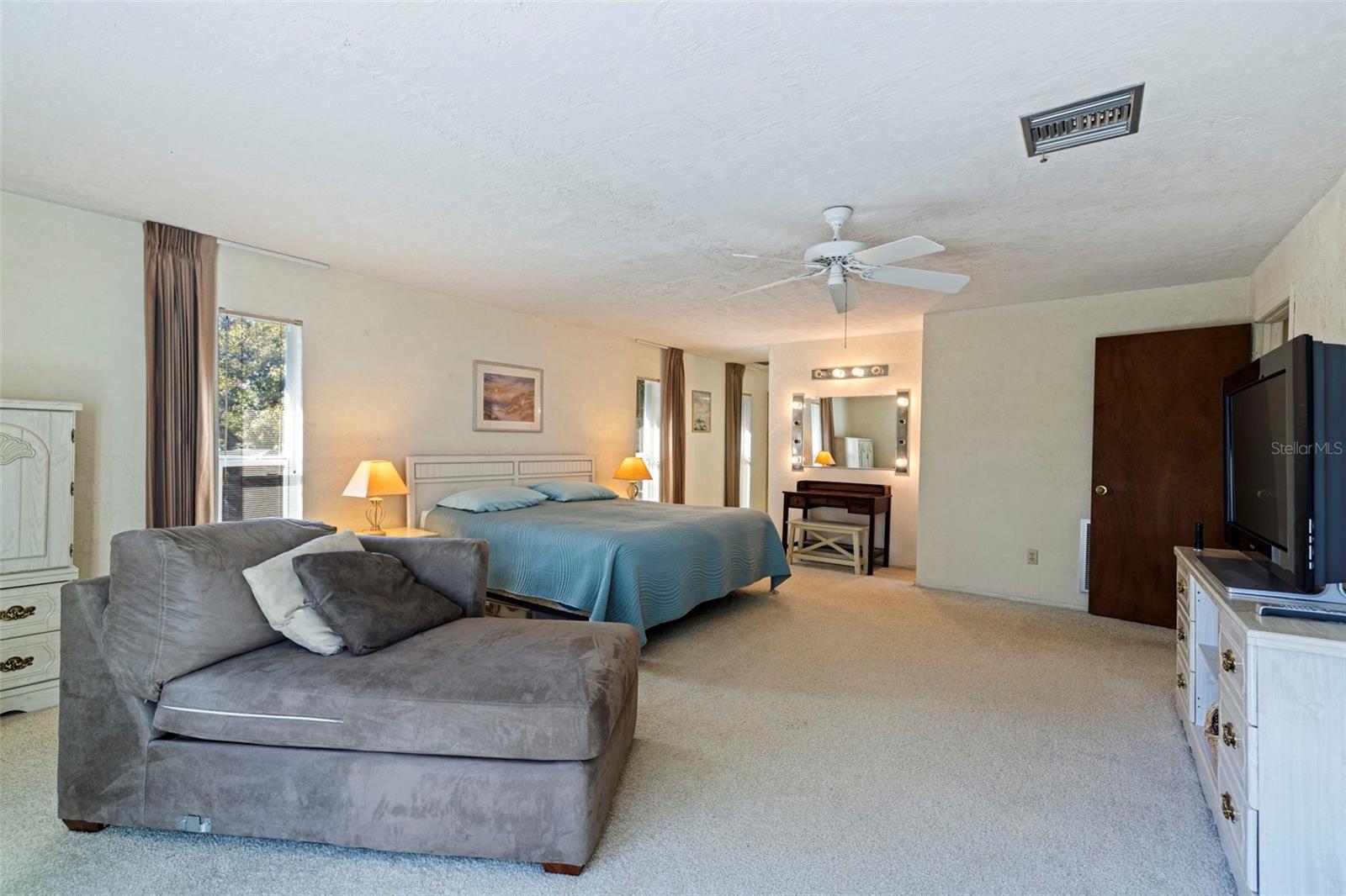 6121 58TH ST N, ST PETERSBURG, FL, 33709