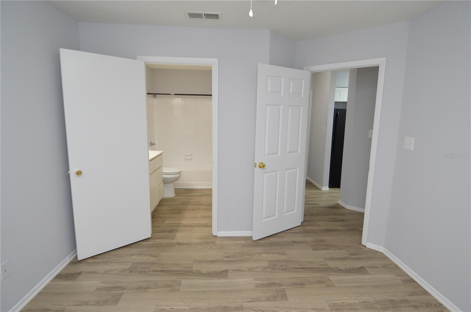 8722 MALLARD RESERVE DR #202, TAMPA, FL, 33614