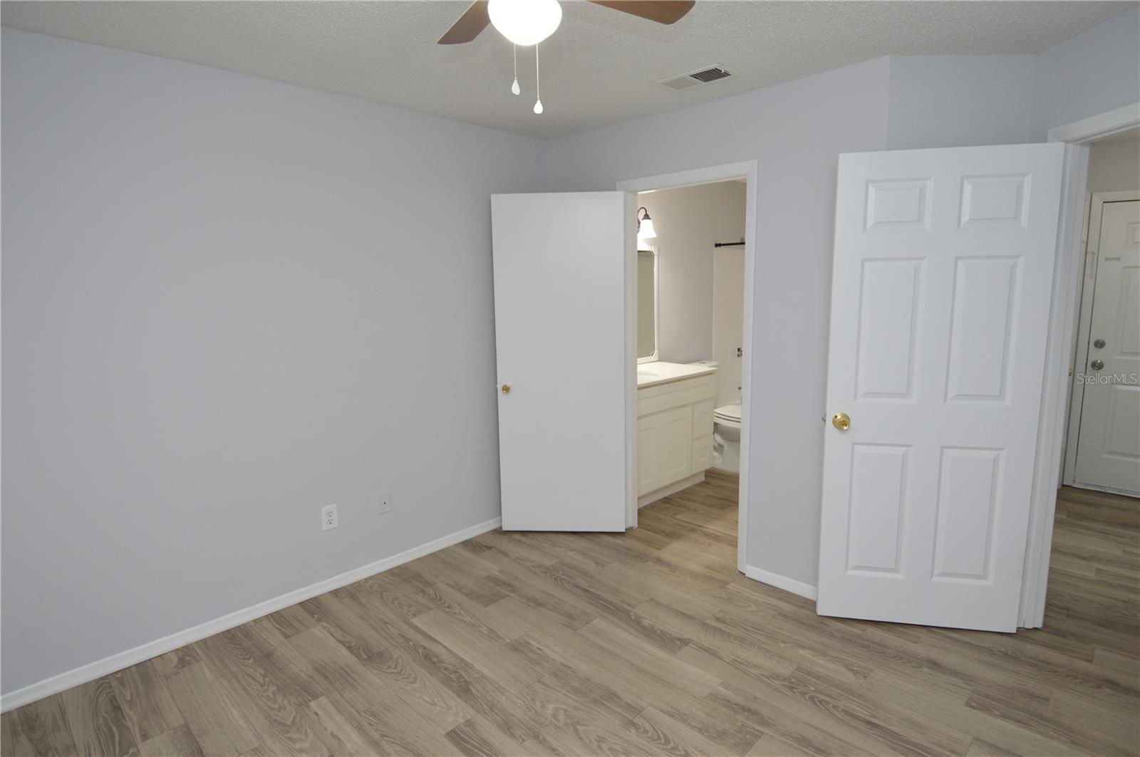 8722 MALLARD RESERVE DR #202, TAMPA, FL, 33614