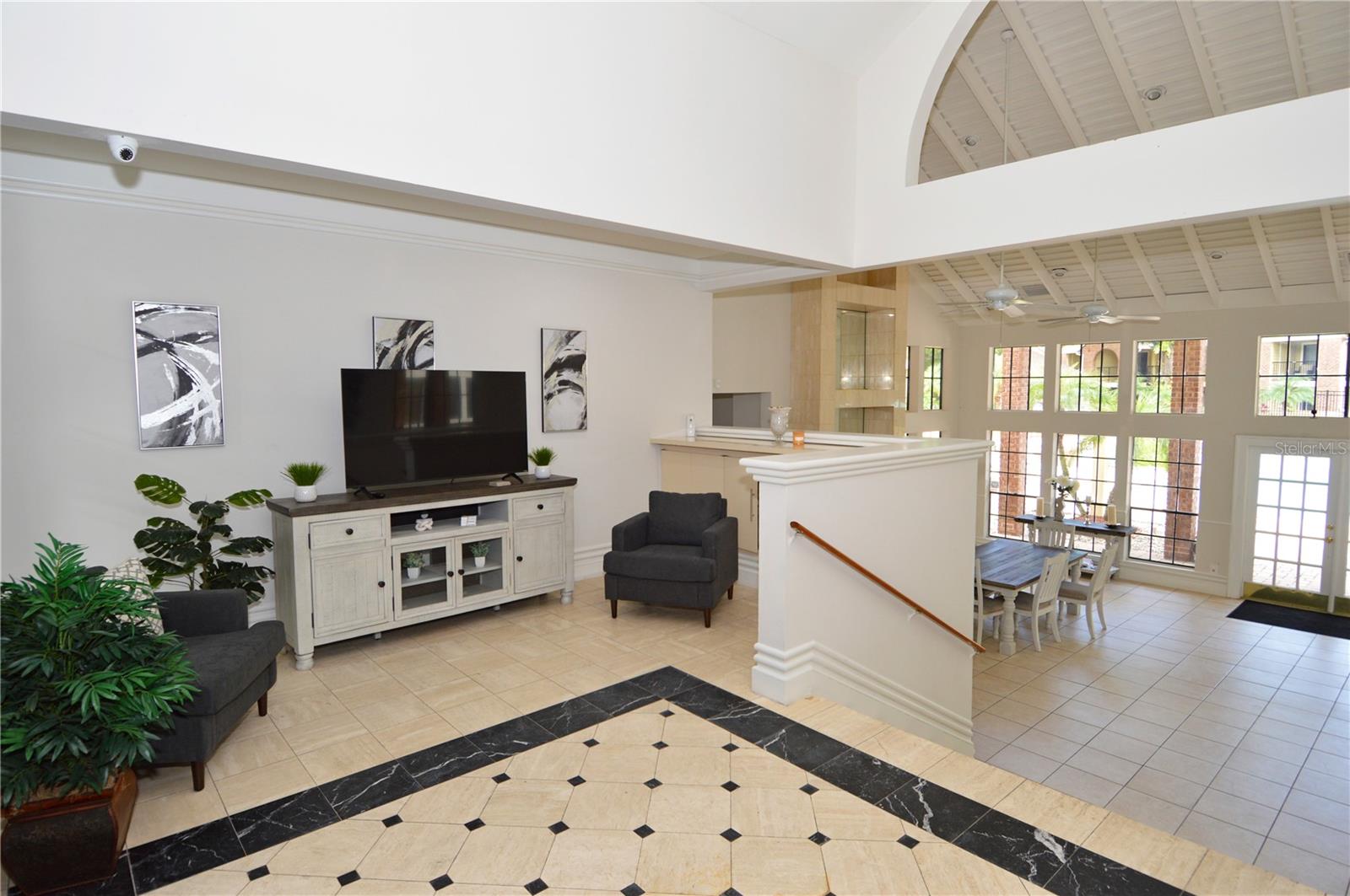 8722 MALLARD RESERVE DR #202, TAMPA, FL, 33614