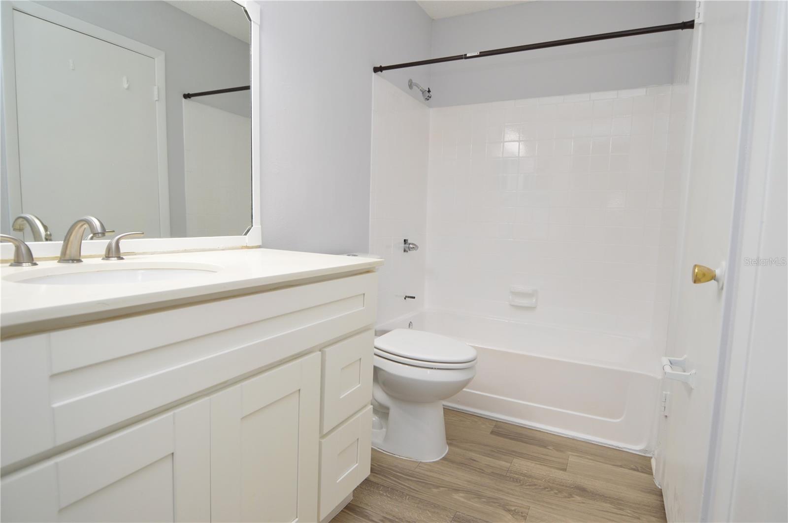 8722 MALLARD RESERVE DR #202, TAMPA, FL, 33614