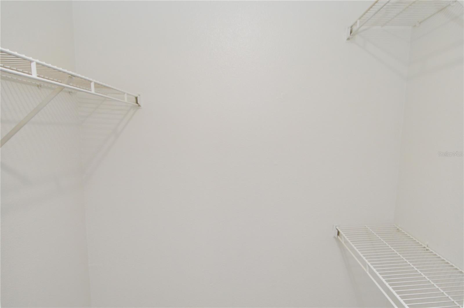 8722 MALLARD RESERVE DR #202, TAMPA, FL, 33614