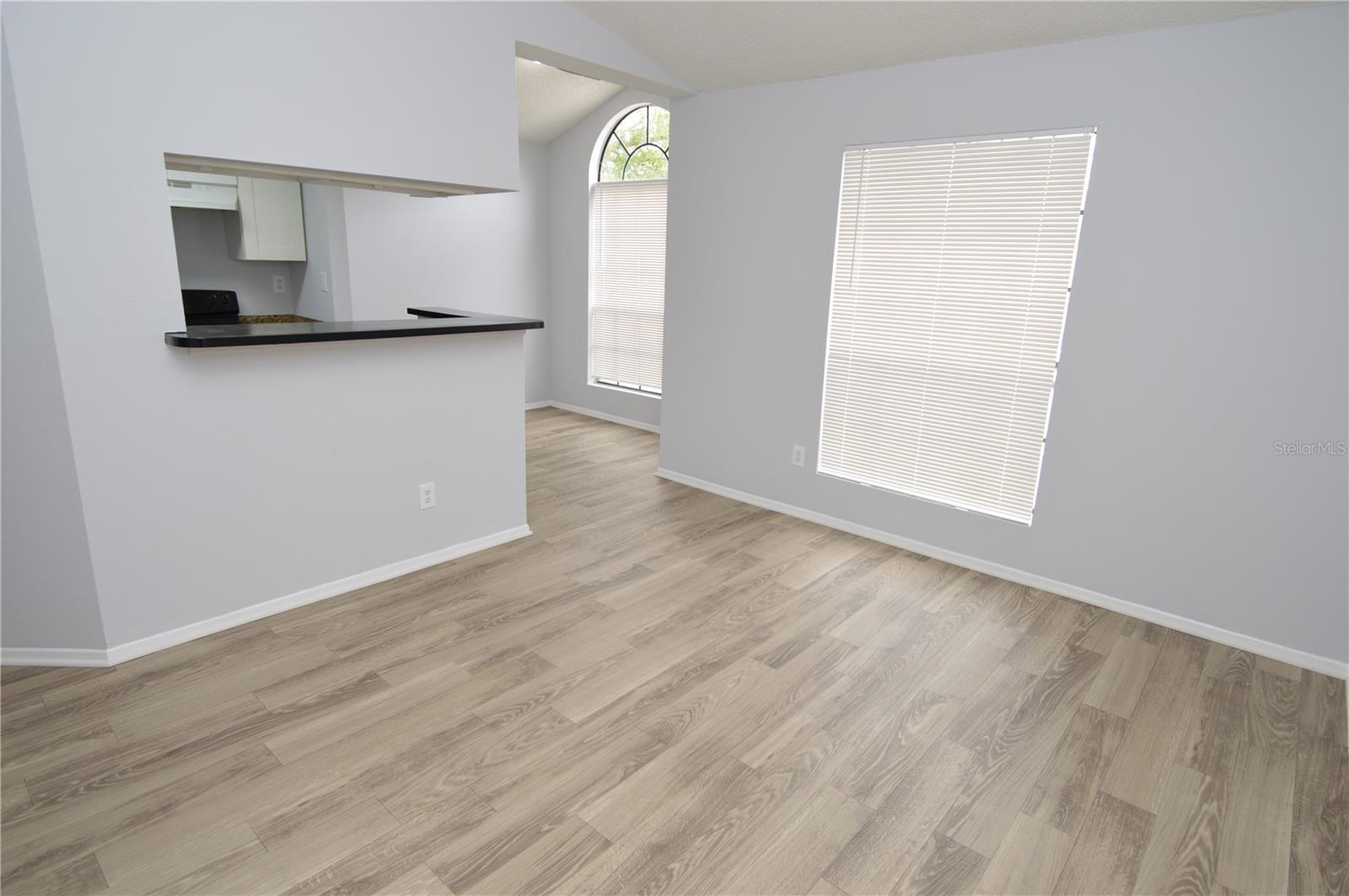 8722 MALLARD RESERVE DR #202, TAMPA, FL, 33614