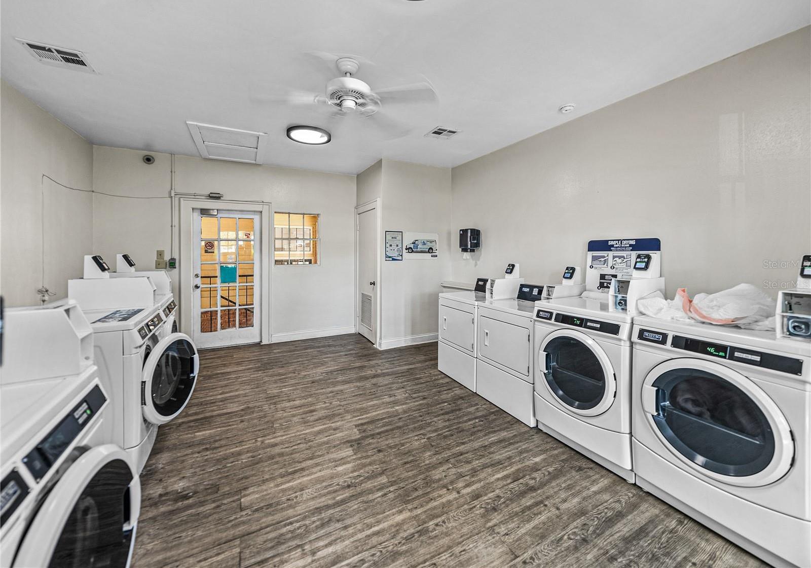 8722 MALLARD RESERVE DR #202, TAMPA, FL, 33614