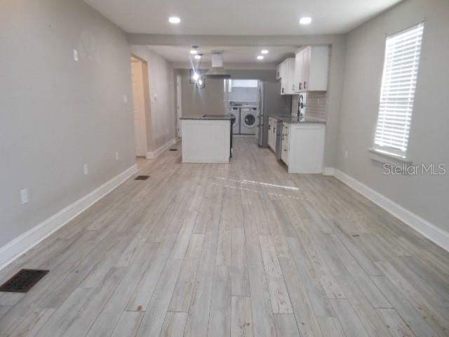 8421 N ORANGEVIEW AVE, TAMPA, FL, 33617