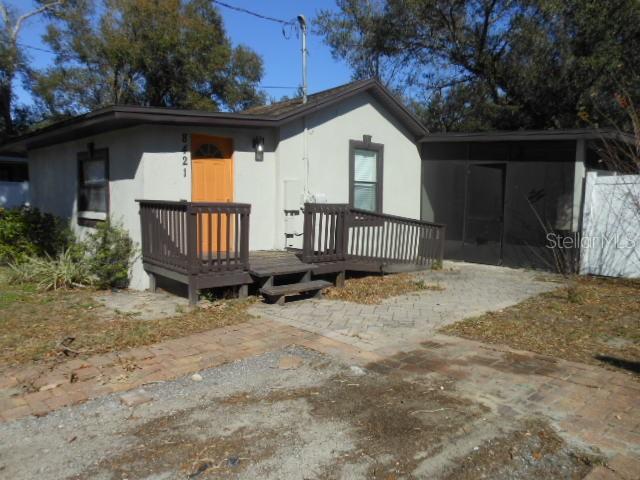 8421 N ORANGEVIEW AVE, TAMPA, FL, 33617