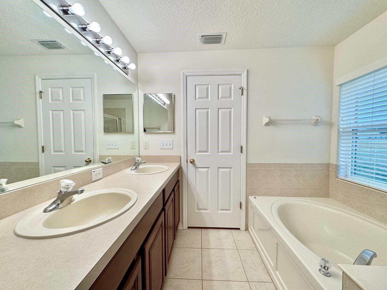 5814 SWEET WILLIAM TER, LAND O LAKES, FL, 34639