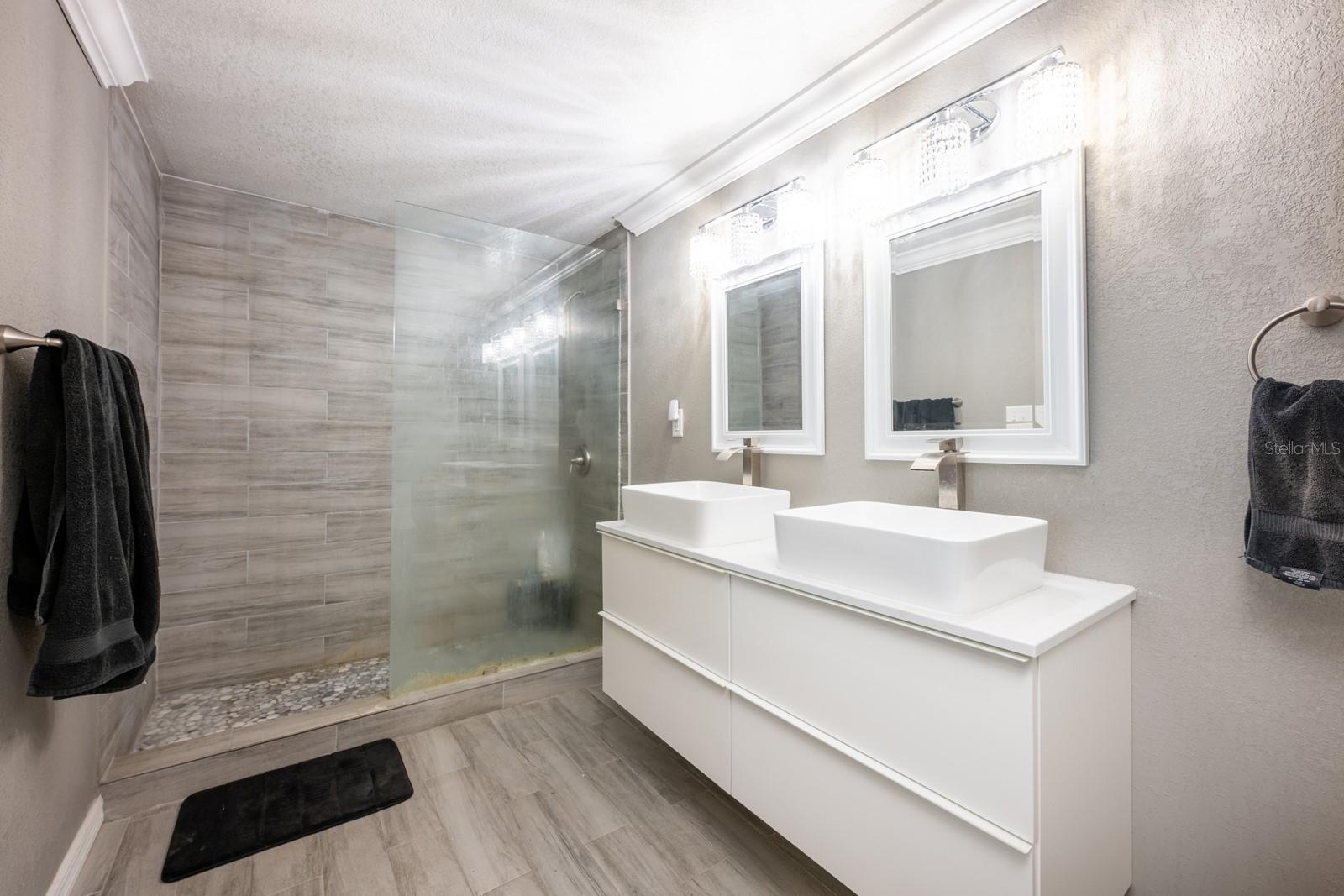 2803 E PINE ST, ORLANDO, FL, 32803