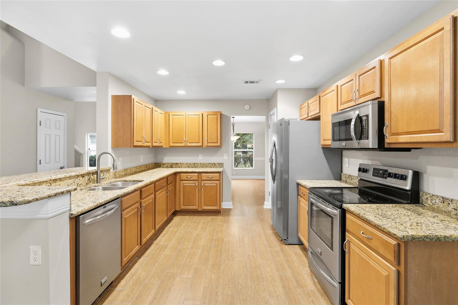 16105 CAMBRIA CT, TAMPA, FL, 33647