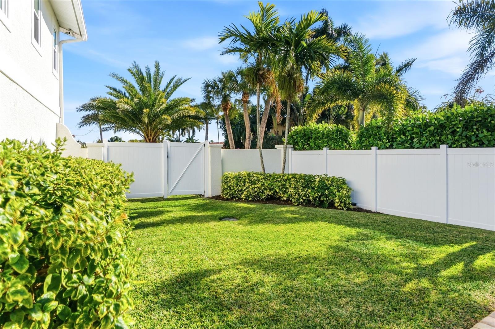 1725 BAYWOOD DR, SARASOTA, FL, 34231