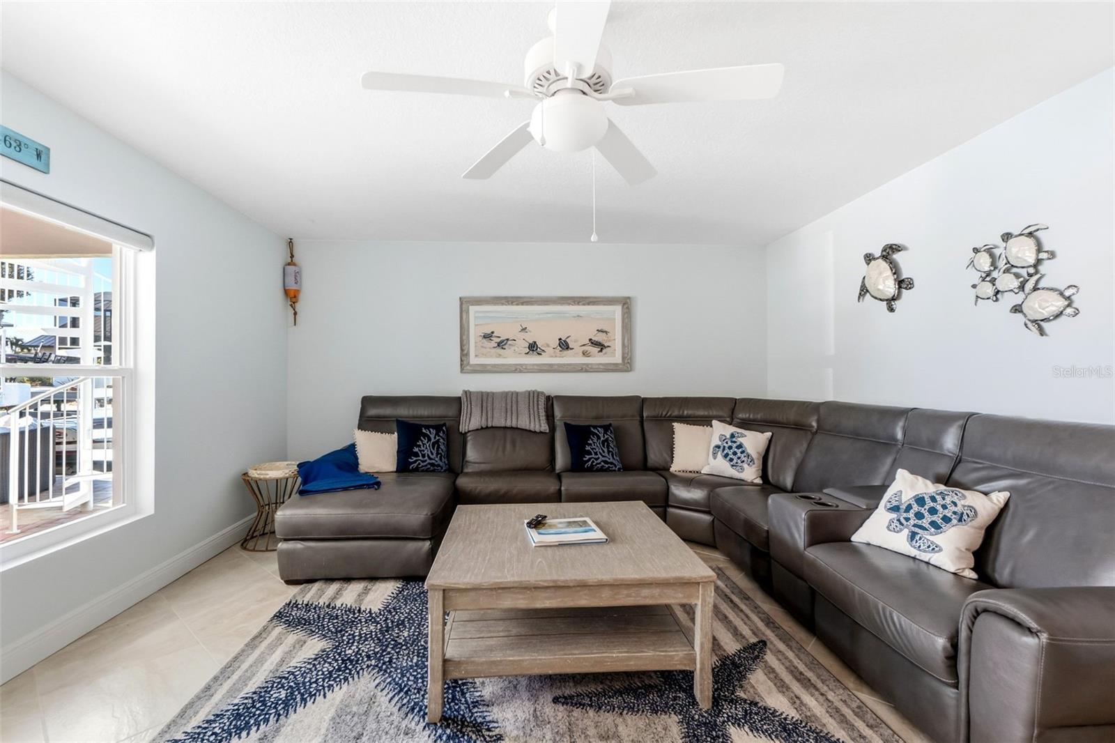 1725 BAYWOOD DR, SARASOTA, FL, 34231