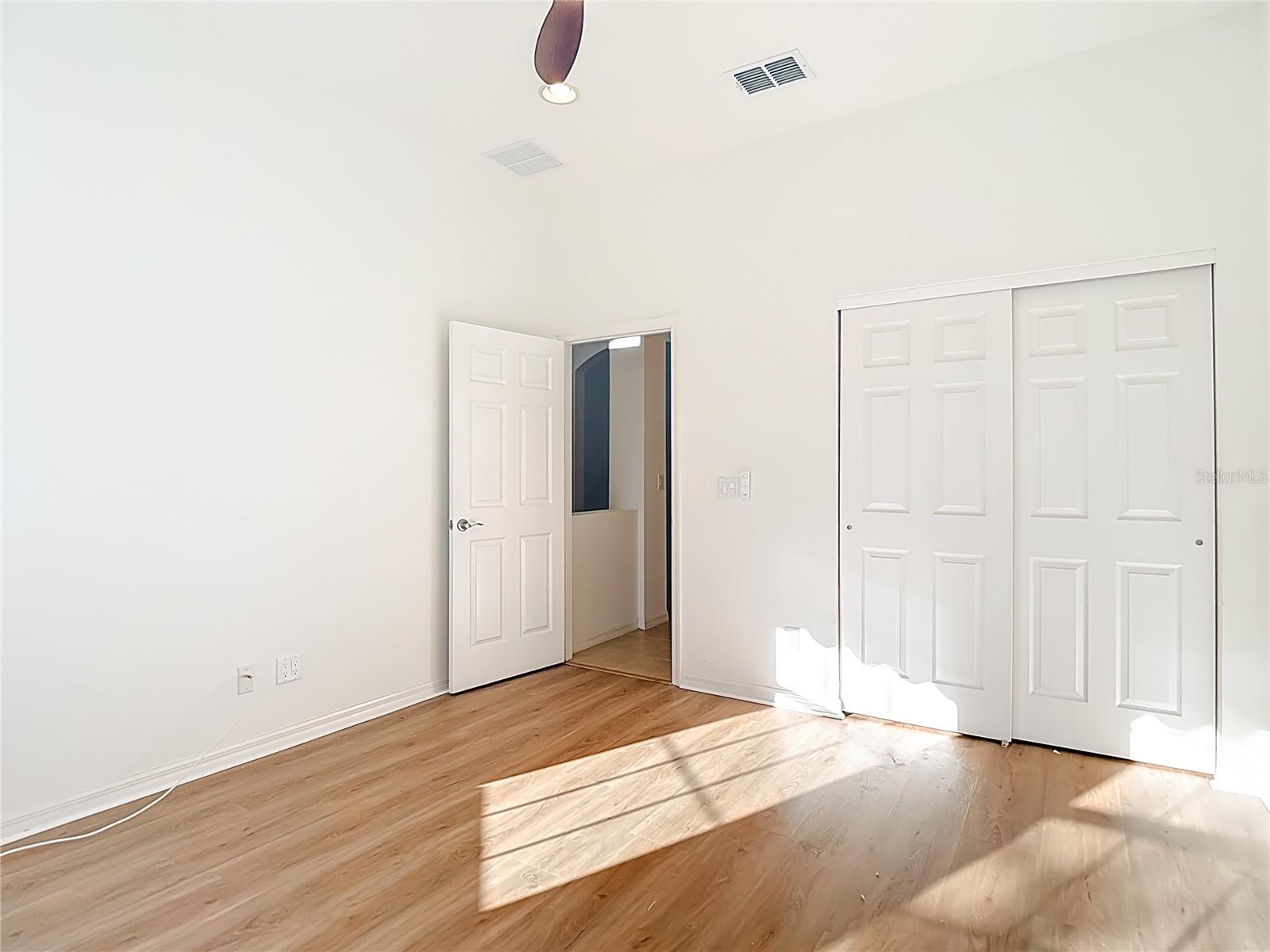 16121 CAPE CORAL DR, WIMAUMA, FL, 33598