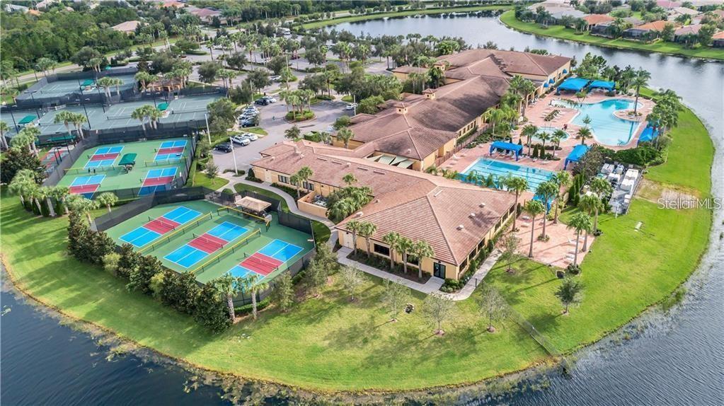 16121 CAPE CORAL DR, WIMAUMA, FL, 33598