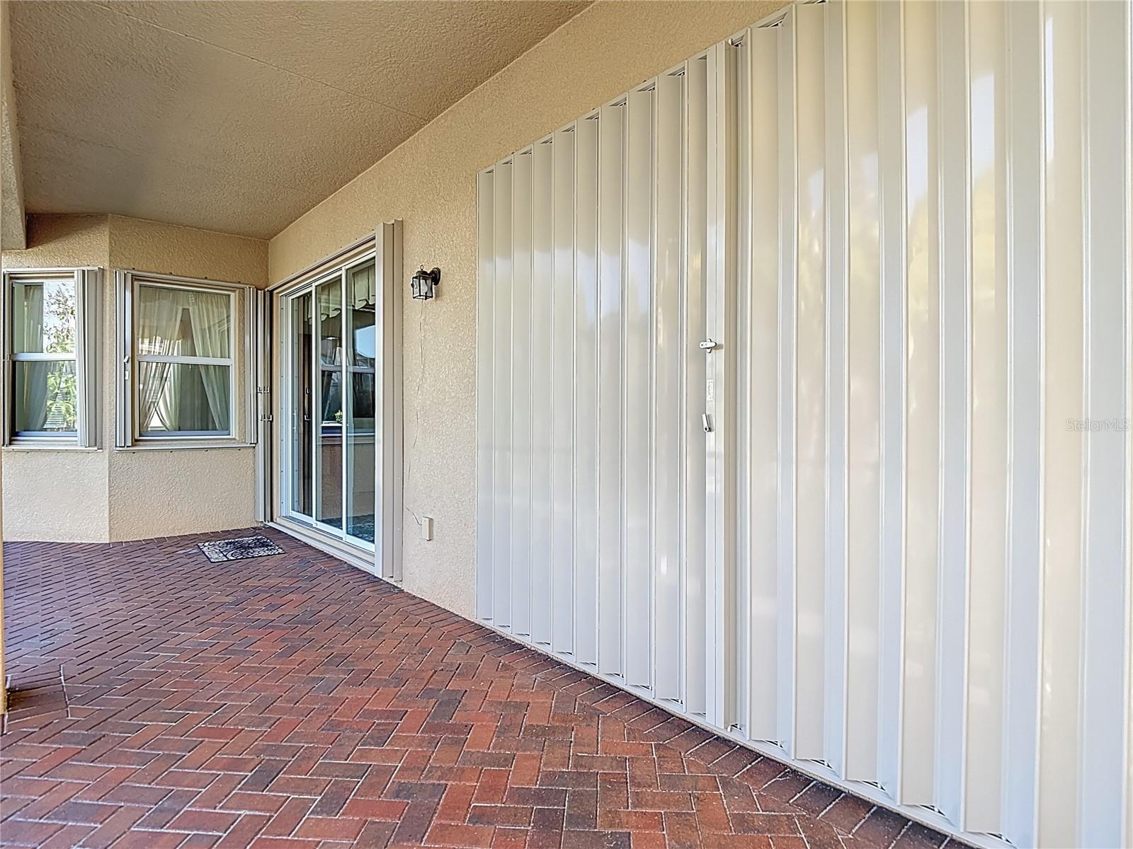 16121 CAPE CORAL DR, WIMAUMA, FL, 33598