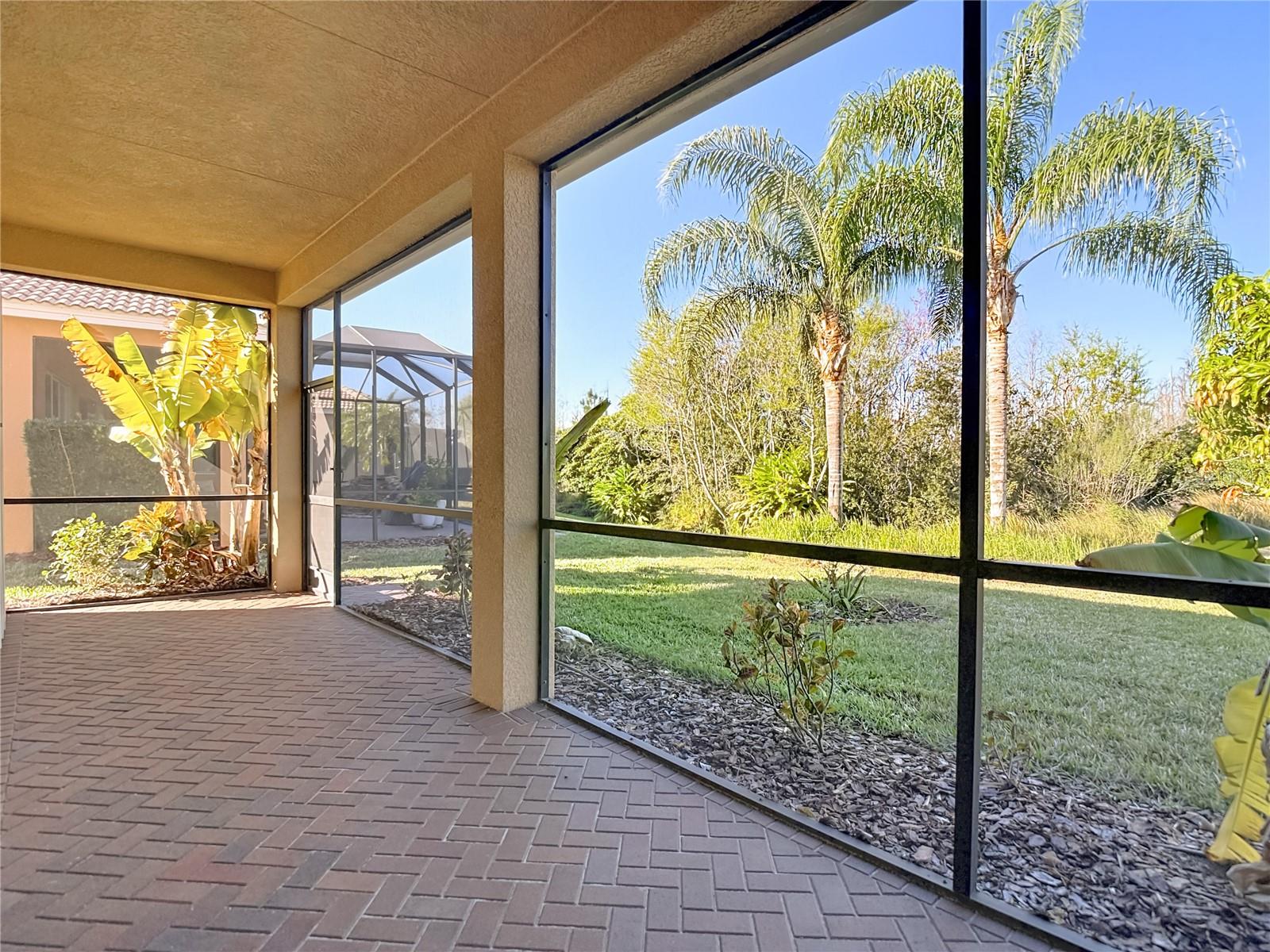 16121 CAPE CORAL DR, WIMAUMA, FL, 33598