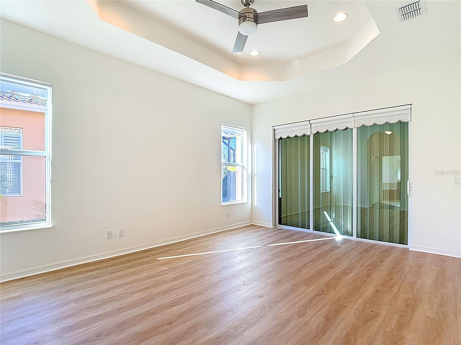 16121 CAPE CORAL DR, WIMAUMA, FL, 33598